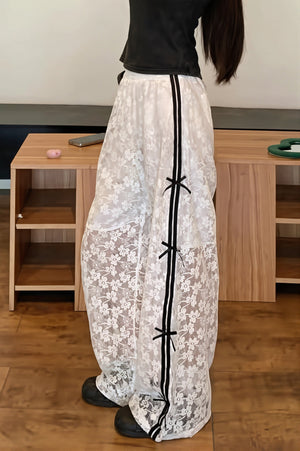 IPOMEA - Pantaloni bianchi a vita alta con pizzo e fiocco
