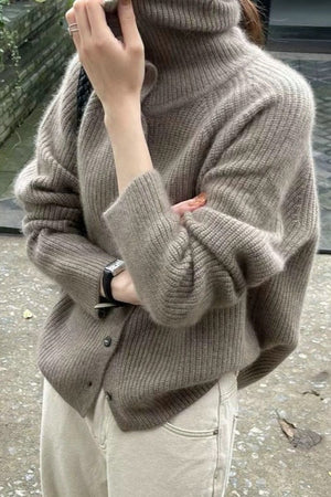 MAFALDA - Cardigan in maglia a coste con bottoni