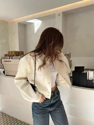 SUTRIO - Giacca Bomber Casual da Donna con Bottoni Frontali e Tasche a Patta