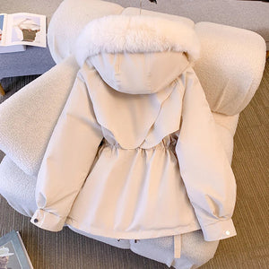 APRICA - Giacca Puffer Foderata in Pile con Cappuccio