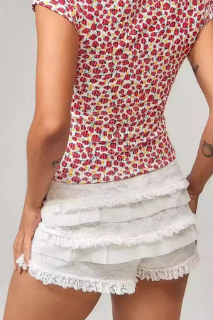 OLMENETA - Shorts in pizzo con volant