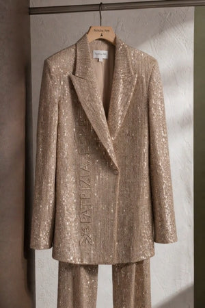 Patrizia Pepe Suit • Tessuto effetto tweed con paillettes • Giacca doppiopetto con revers e pantaloni a gamba larga, interamente decorati con paillettes scintillanti — Isolde — SHOT 1