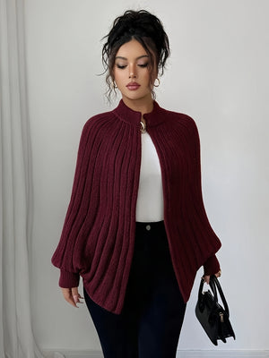 Cardigan • Maglia lavorata • Mantella con spilla dorata ✨ — foto 2